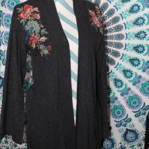 ‼️‼️today only ‼️‼️🔥Cashmere Kimono w/Embroidery